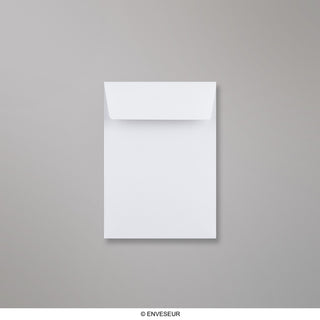 124x89mm White Pocket Gummed 90gsm Non-Opaque Wove
