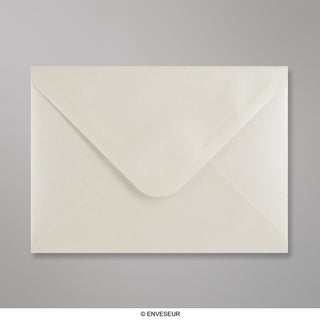 133x184 mm Oyster Lustre Envelope